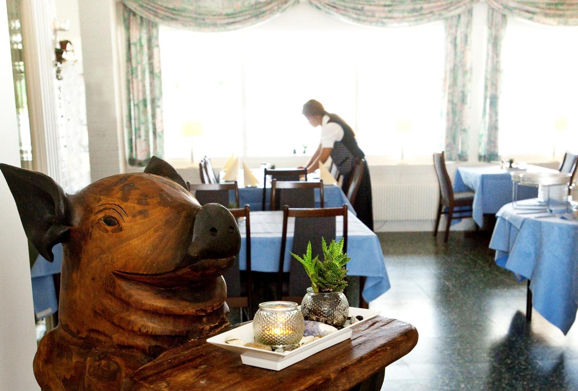 Hotel Havlund 2*